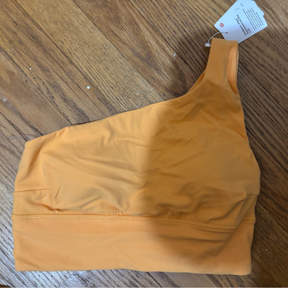 NWT Lululemon Align Asymmetrical Bra C/D